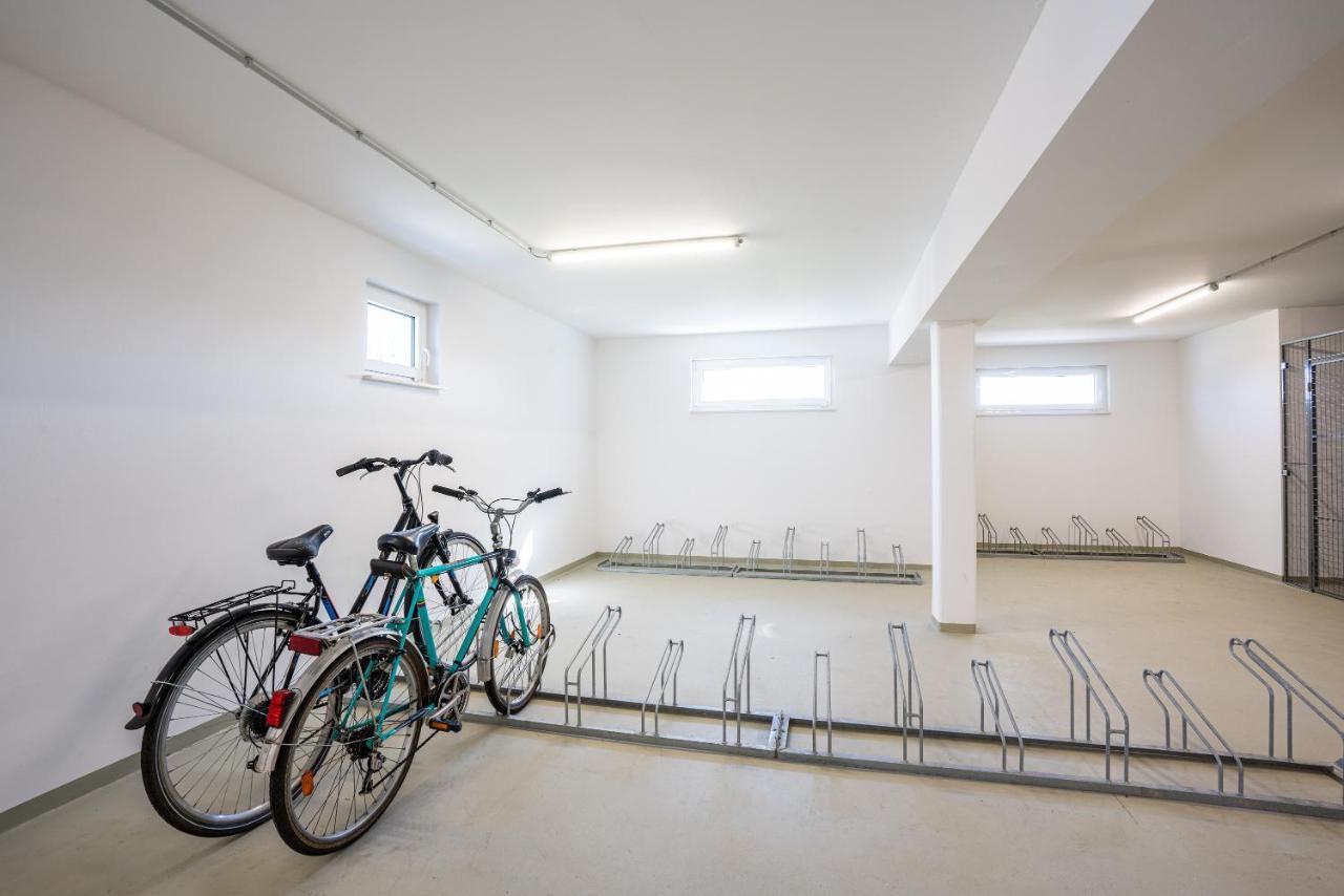 Terrassenwohnung "Gartenblick" - Haffresidenz Garz  المظهر الخارجي الصورة